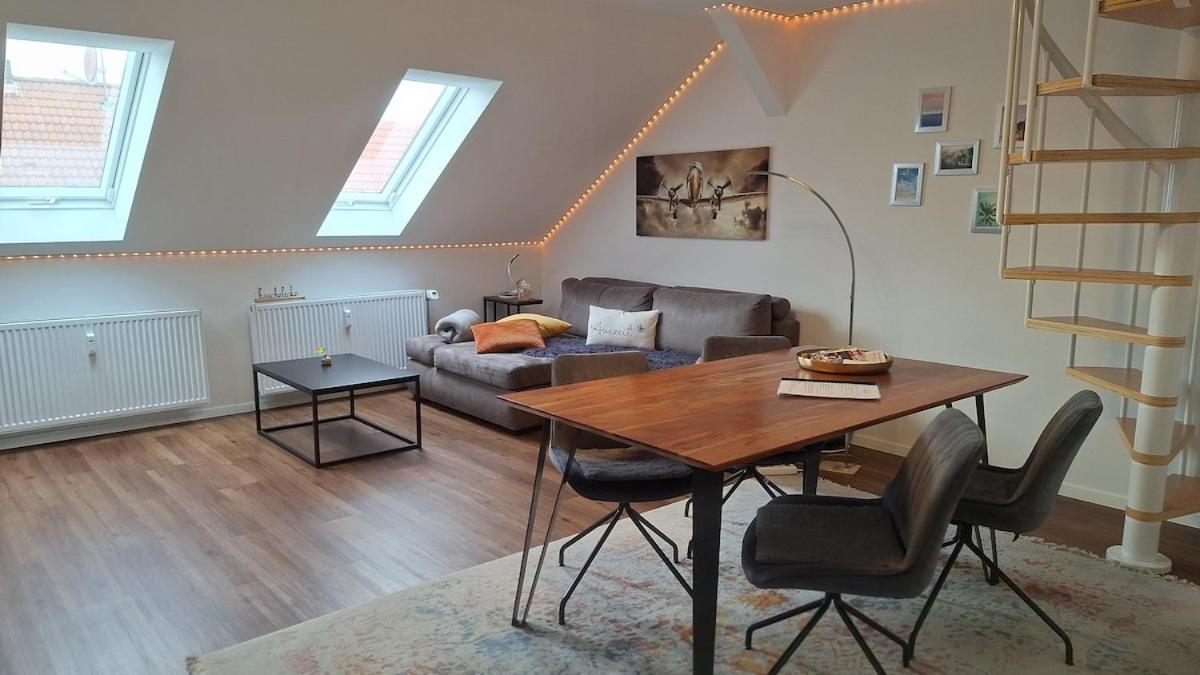 Auszeit2 Erfurt - Stilvolle Dachwohnung Mit Parkplatz - Zentrumsnah Extérieur photo